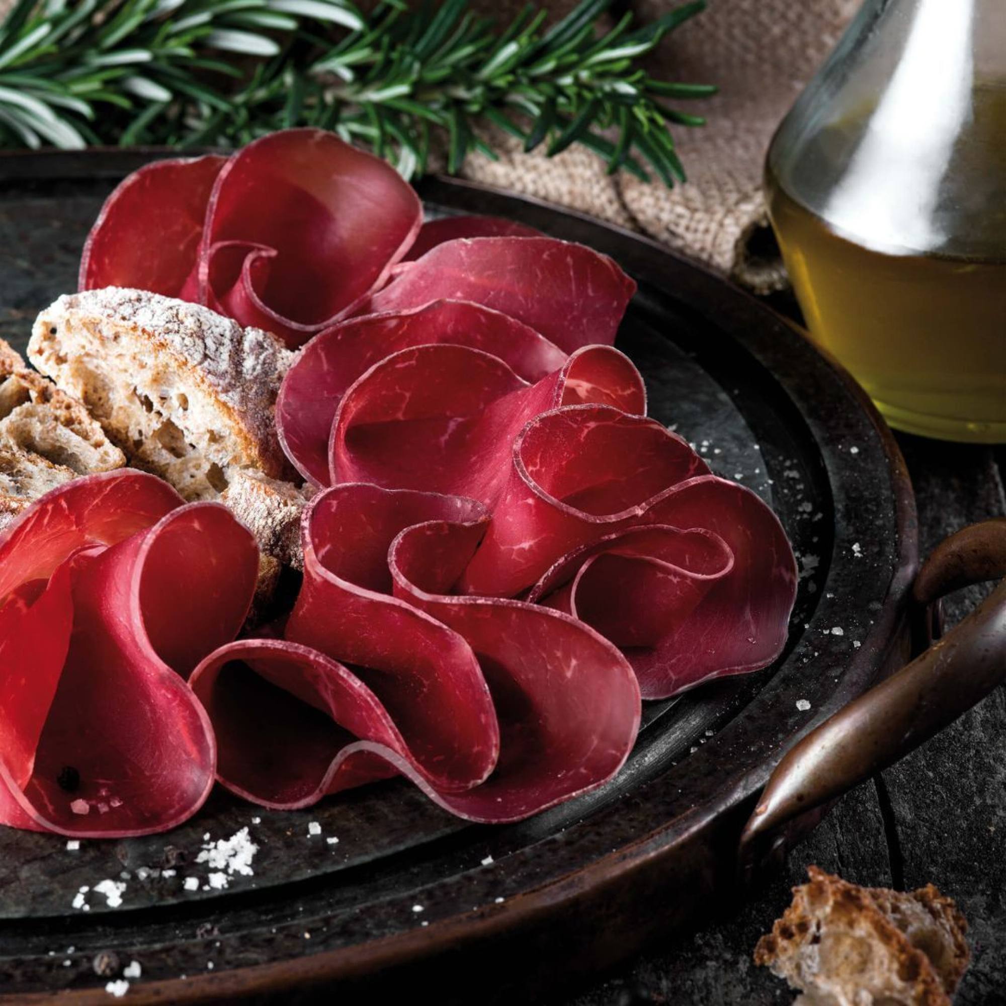 Bresaola della Valtellina PGI: versatility and quality at the service of the Ho.Re.Ca. sector